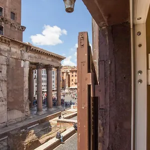  Apartment Pantheon View Experience Italy